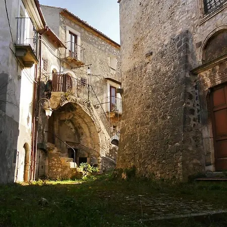 Cosy Stone house in San Benedetto Abruzzo Italy