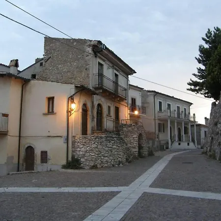 Cosy Stone house in San Benedetto Abruzzo Italy Casa vacanze San Benedetto in Perillis