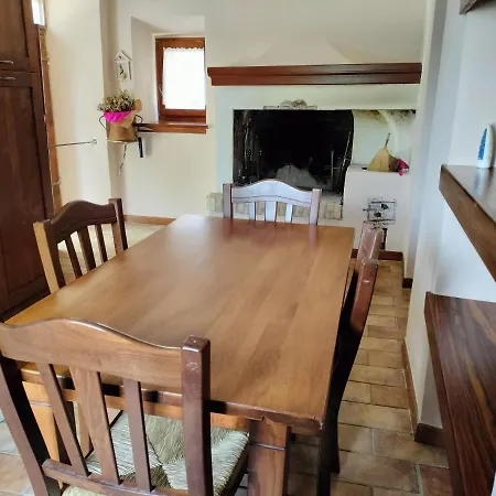 Casa vacanze Cosy Stone house in San Benedetto Abruzzo Italy