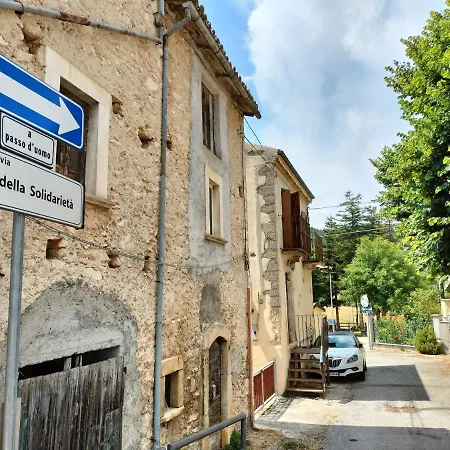 Cosy Stone house in San Benedetto Abruzzo Italy * San Benedetto in Perillis
