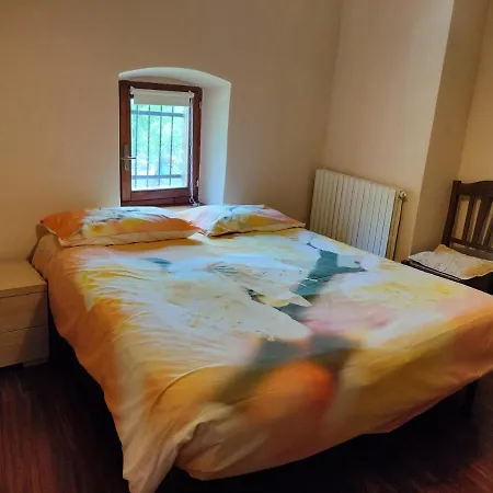 Casa vacanze Cosy Stone house in San Benedetto Abruzzo Italy San Benedetto in Perillis